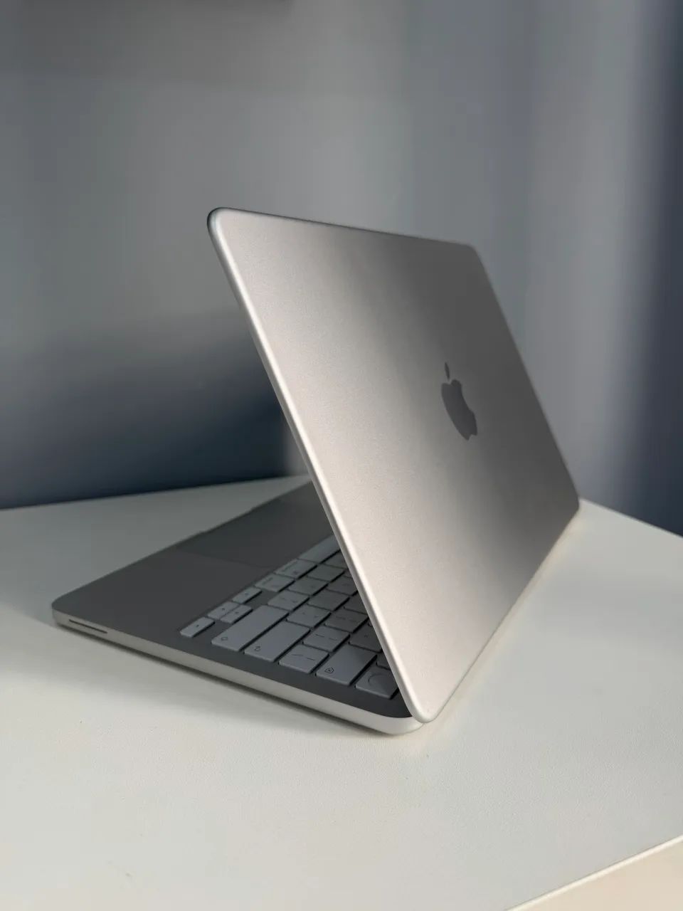 MACBOOK Neo 512GB, Nunca Usado, 1 ano garantia Apple - Notebooks