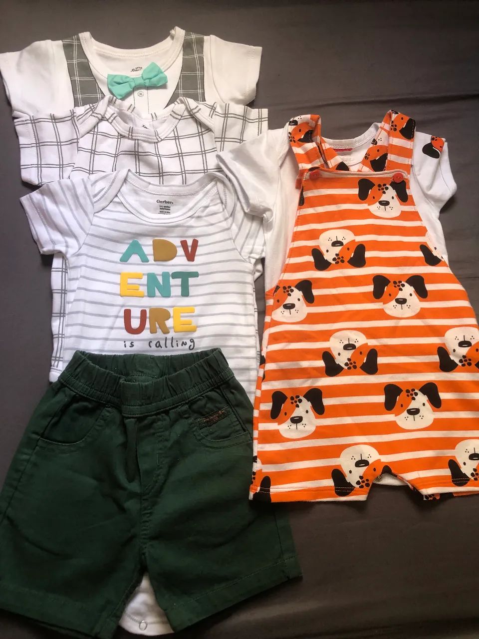 Lote de roupa infantil 
