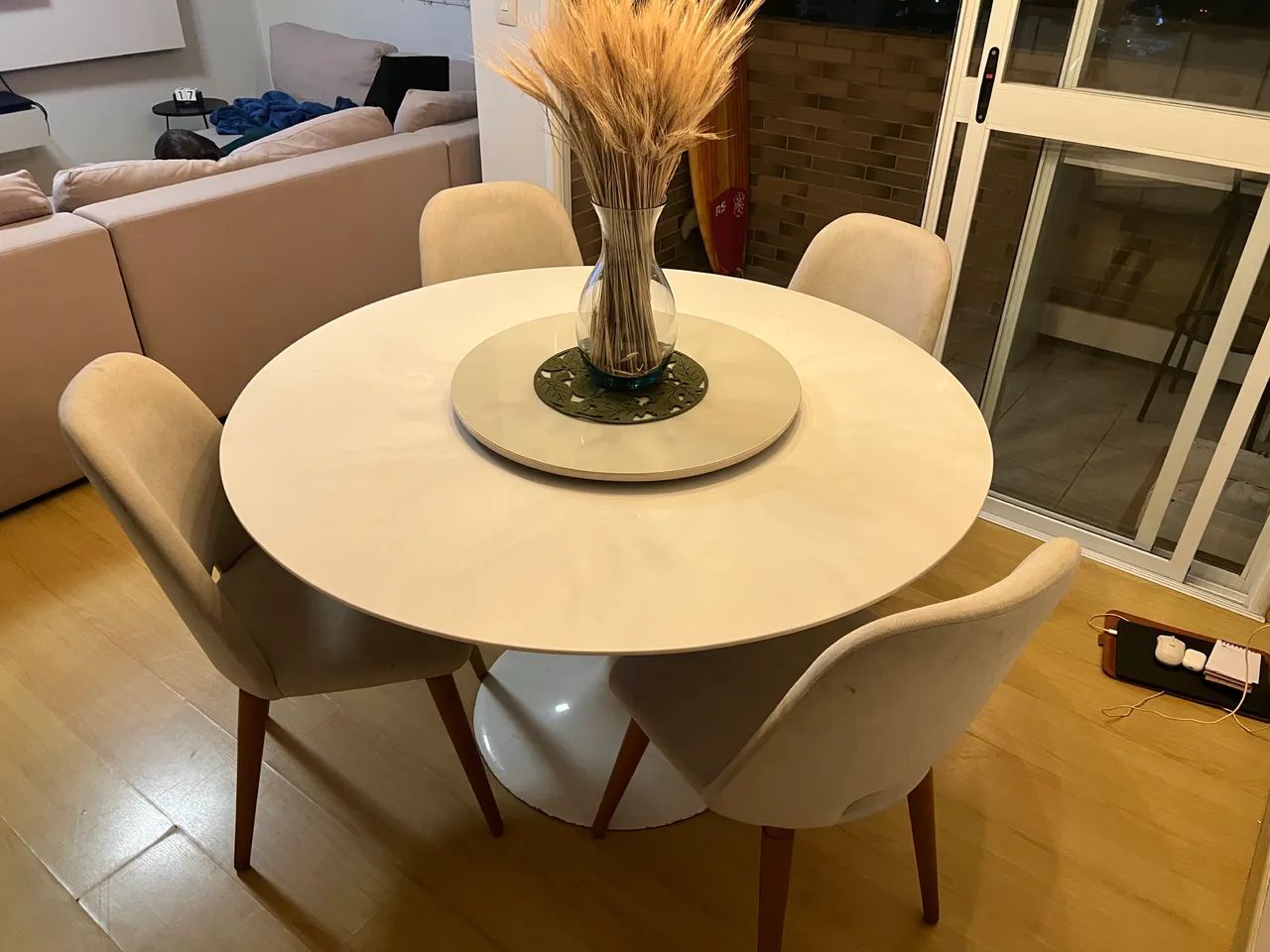 Mesa de jantar com 4 cadeiras  - Foto 2