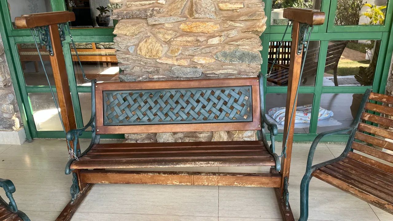 Conjunto de bancos, balanço e mesa de centro - Foto 5
