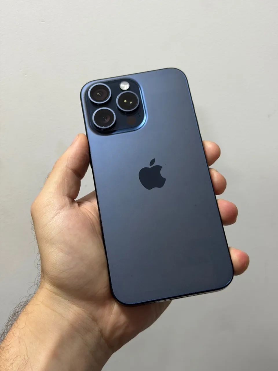 iPhone 15 pro Max  - Foto 2