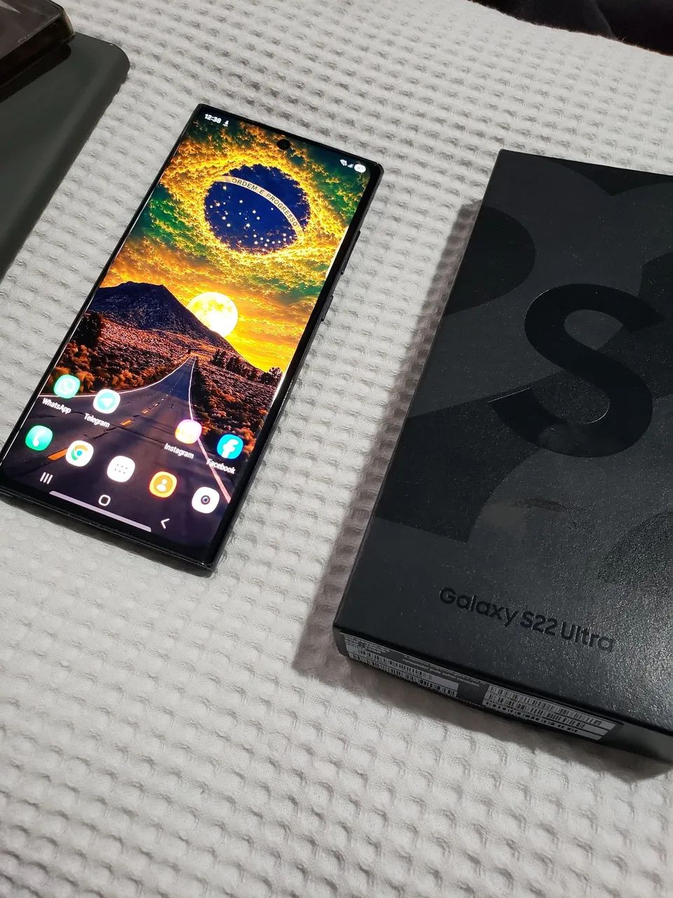 Samsung S22 Ultra256gb 5g - Foto 2