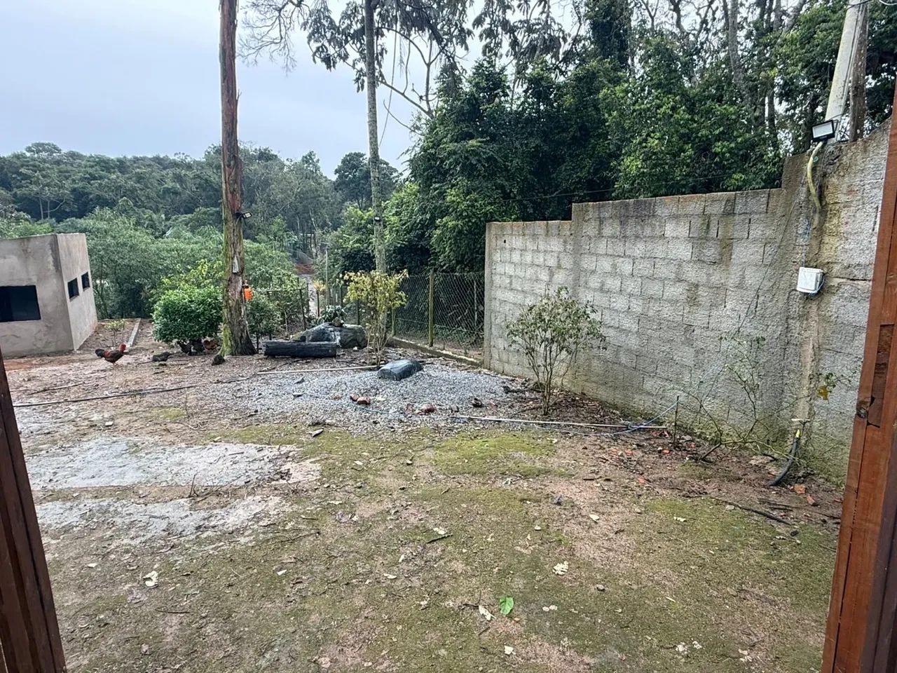 Vendo uma chácara em Ibiúna com chalé em andamento  - Foto 2