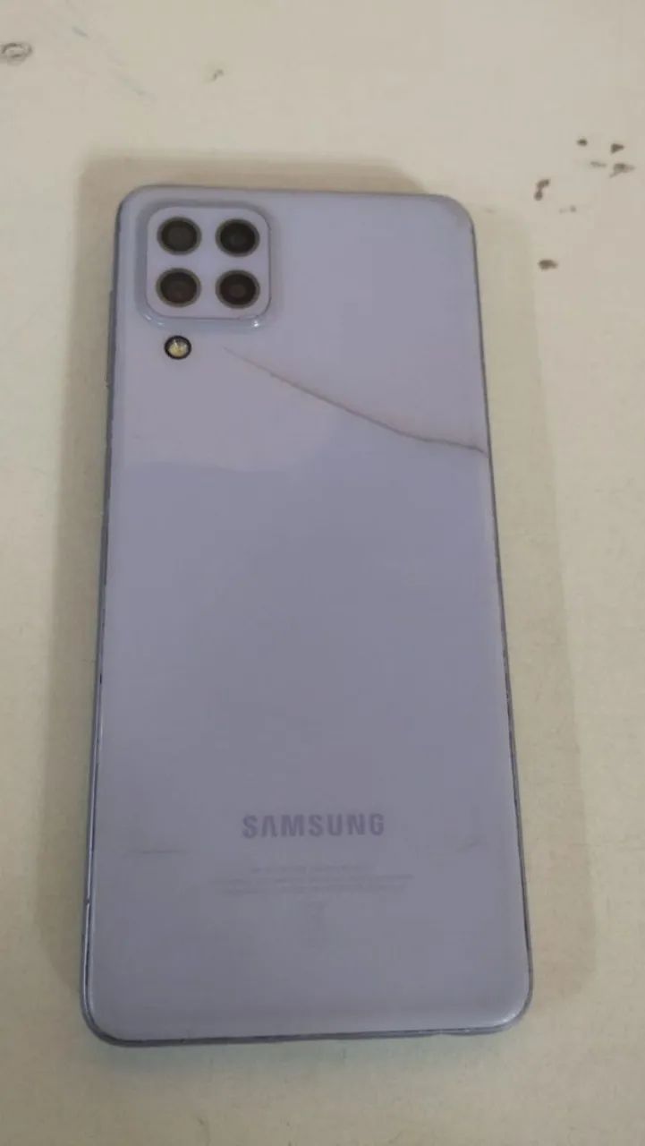 Vendo celular Samsung a22 - Foto 2