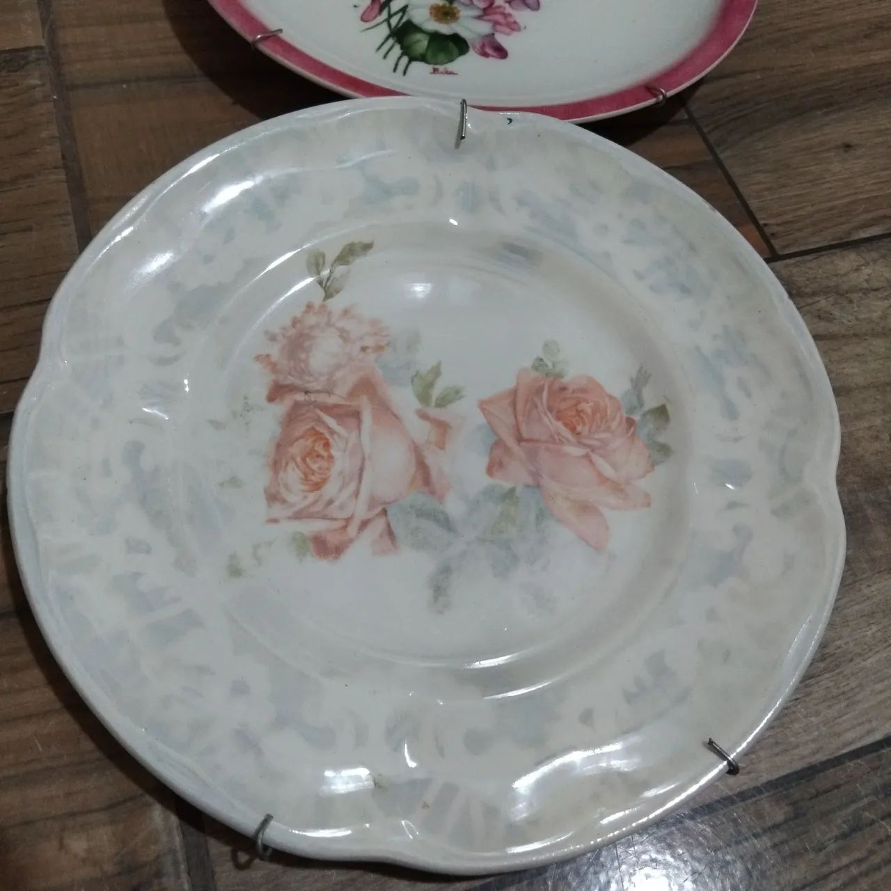 3 pratos de parede porcelana  - Foto 3