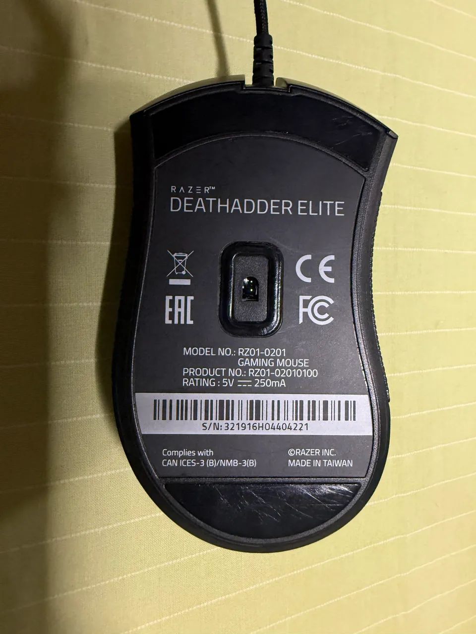 Mouse Gamer Razer Deathadder Elite Chroma - Foto 4