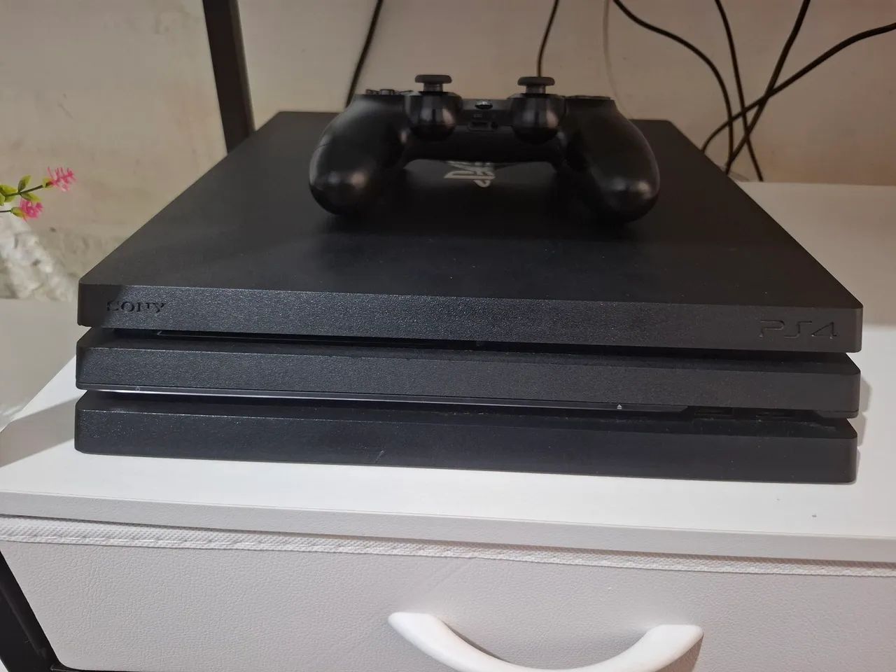 Playstation 4 Pro 1Tb (SSD) - Foto 2
