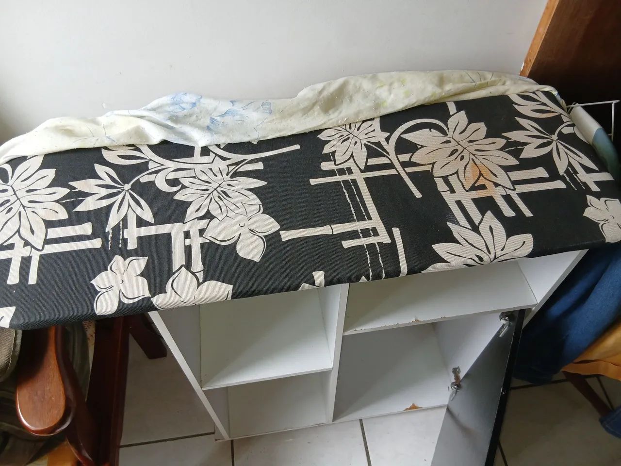 Mesa de passar roupa  - Foto 4