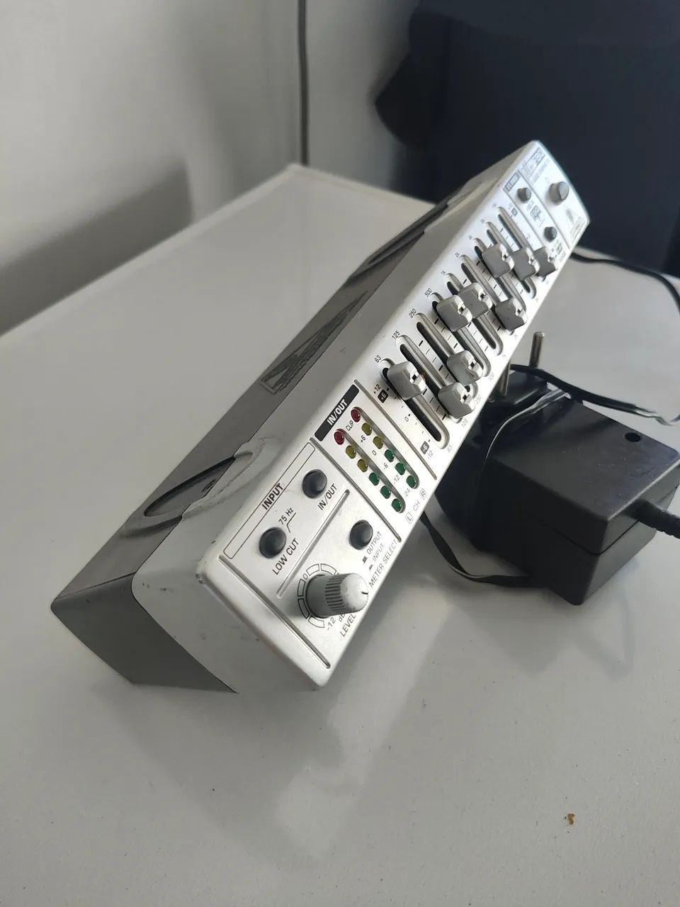 Equalizador Behringer FBQ - Foto 2
