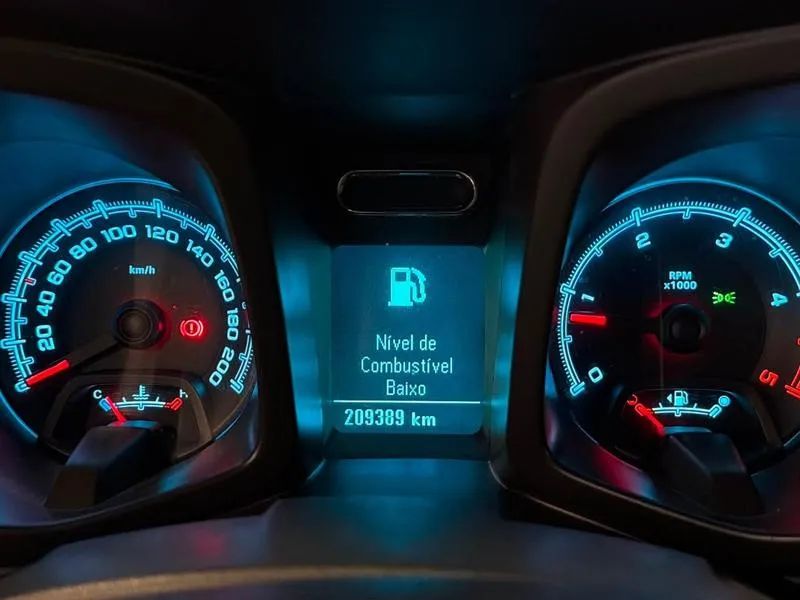 Chevrolet S10 2016 photo 2