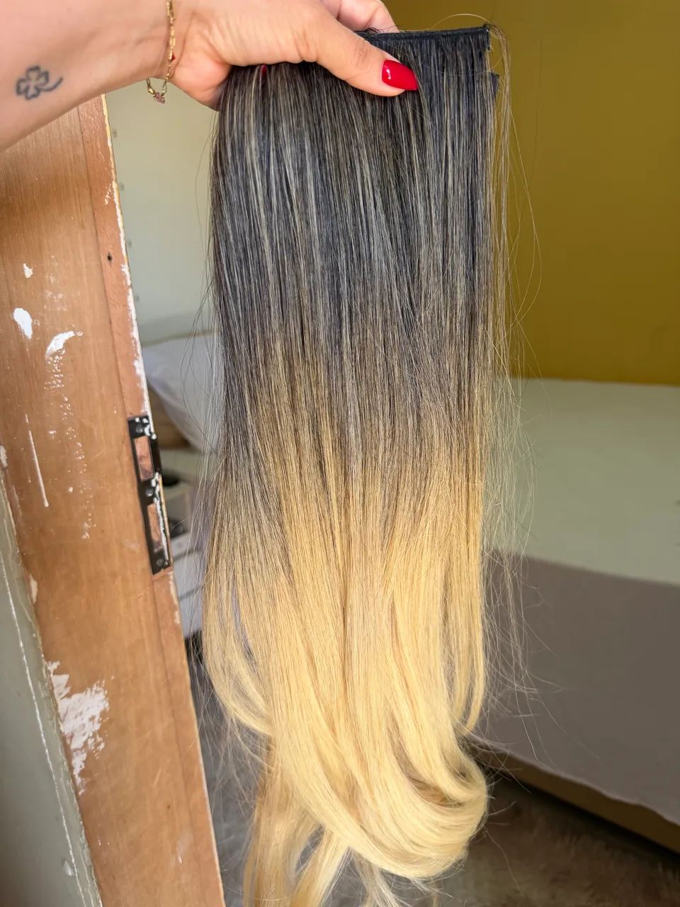 Mega hair brasileiro 63 centímetros 130 gm