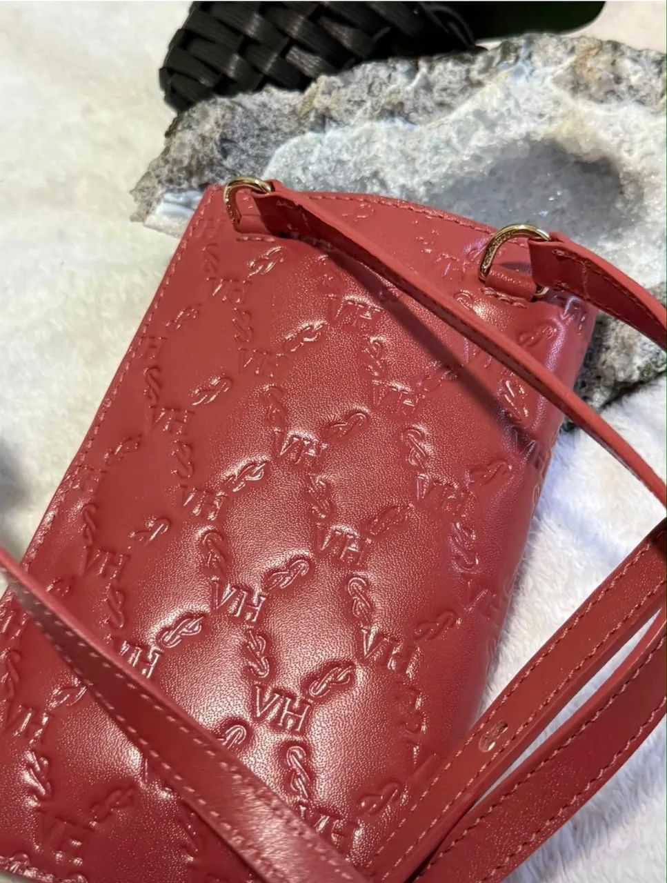 Bolsa porta celular Victor Hugo rosé - Foto 4