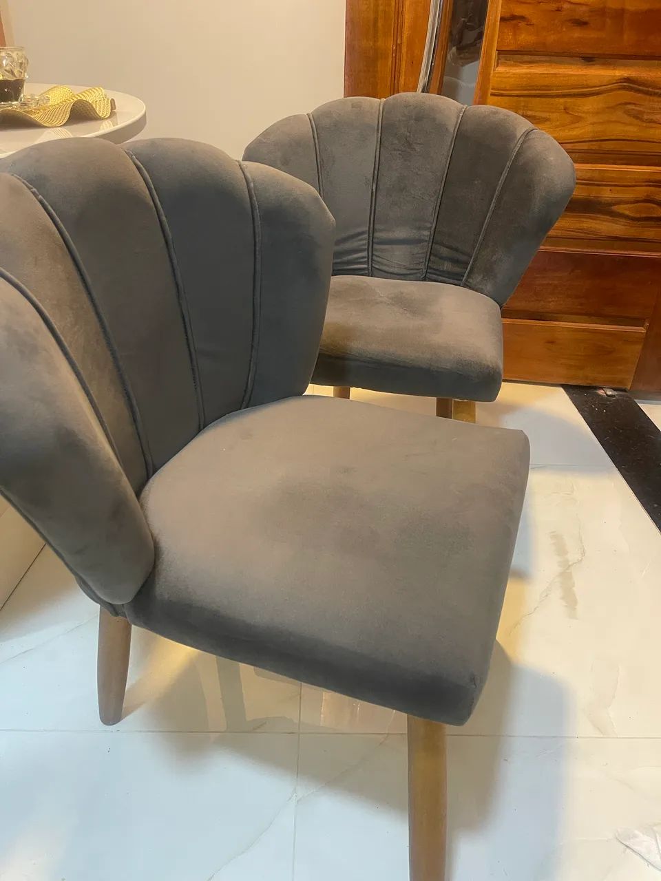 Poltrona cadeiras. Cadeira. Mesa de jantar  - Foto 3