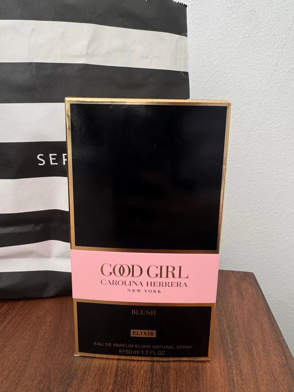 PERFUME CAROLINA HERRERA 50 ML NUNCA USADO  - Foto 3