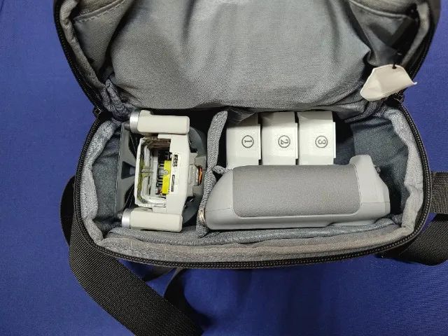 Drone Dji Mini 4 Pro Fly More Combo Plus RC2 - Foto 4