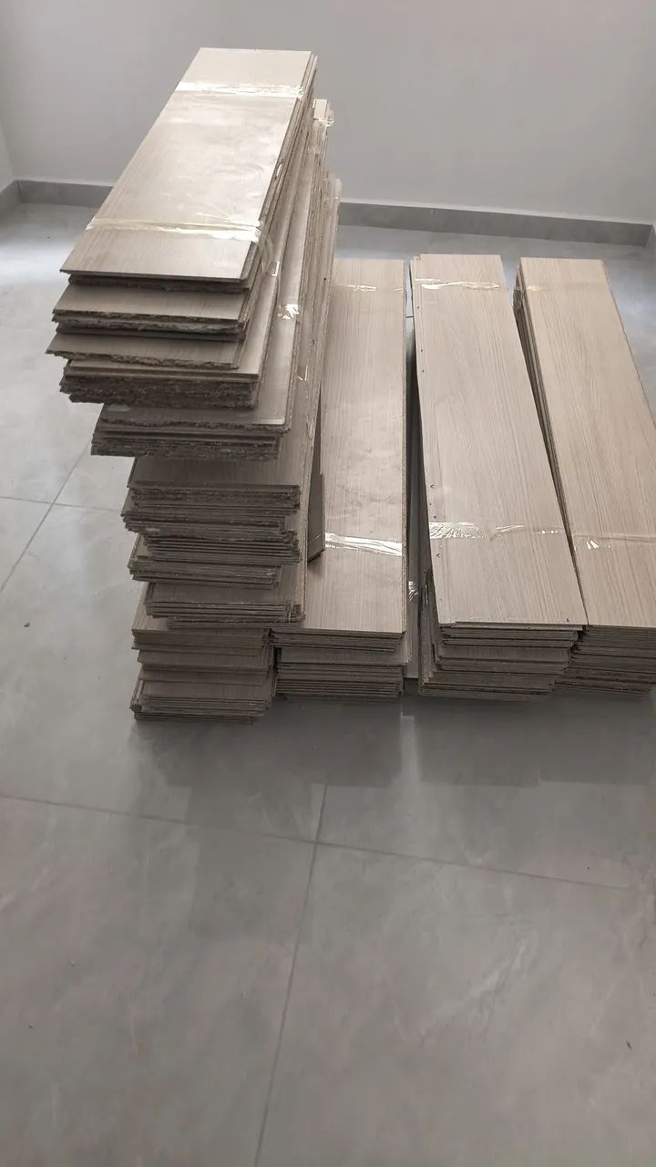 Piso laminado eucaflor Maiorca 30 metros  - Foto 4