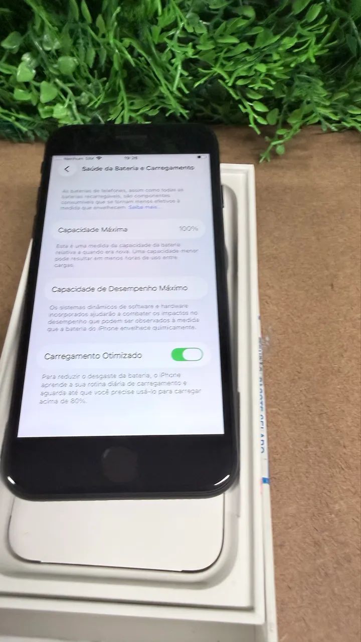 iPhone SE 128GB Nunca Usado Aparelho De Vitrine  - Foto 2