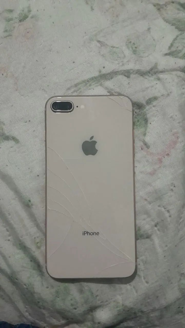 IPHONE 8 PLUS 128GB - USADO