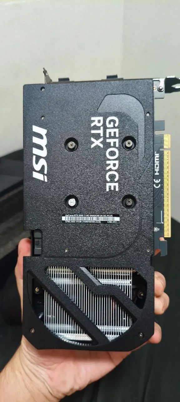RTX 5060 TI 8GB MSI - Foto 4