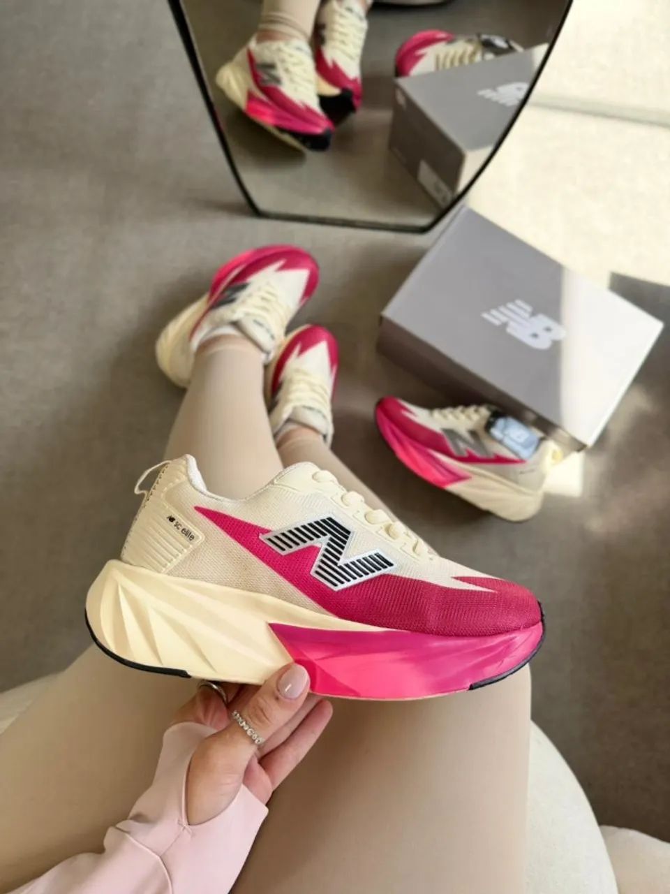 New Balance  - Foto 2