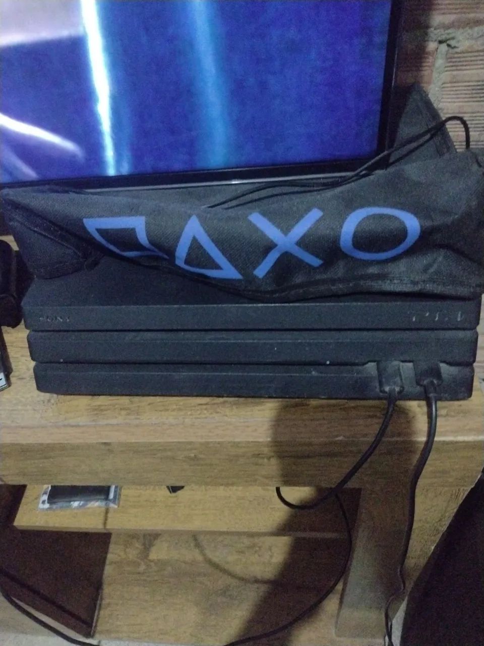Vendo ps4 pro  - Foto 2