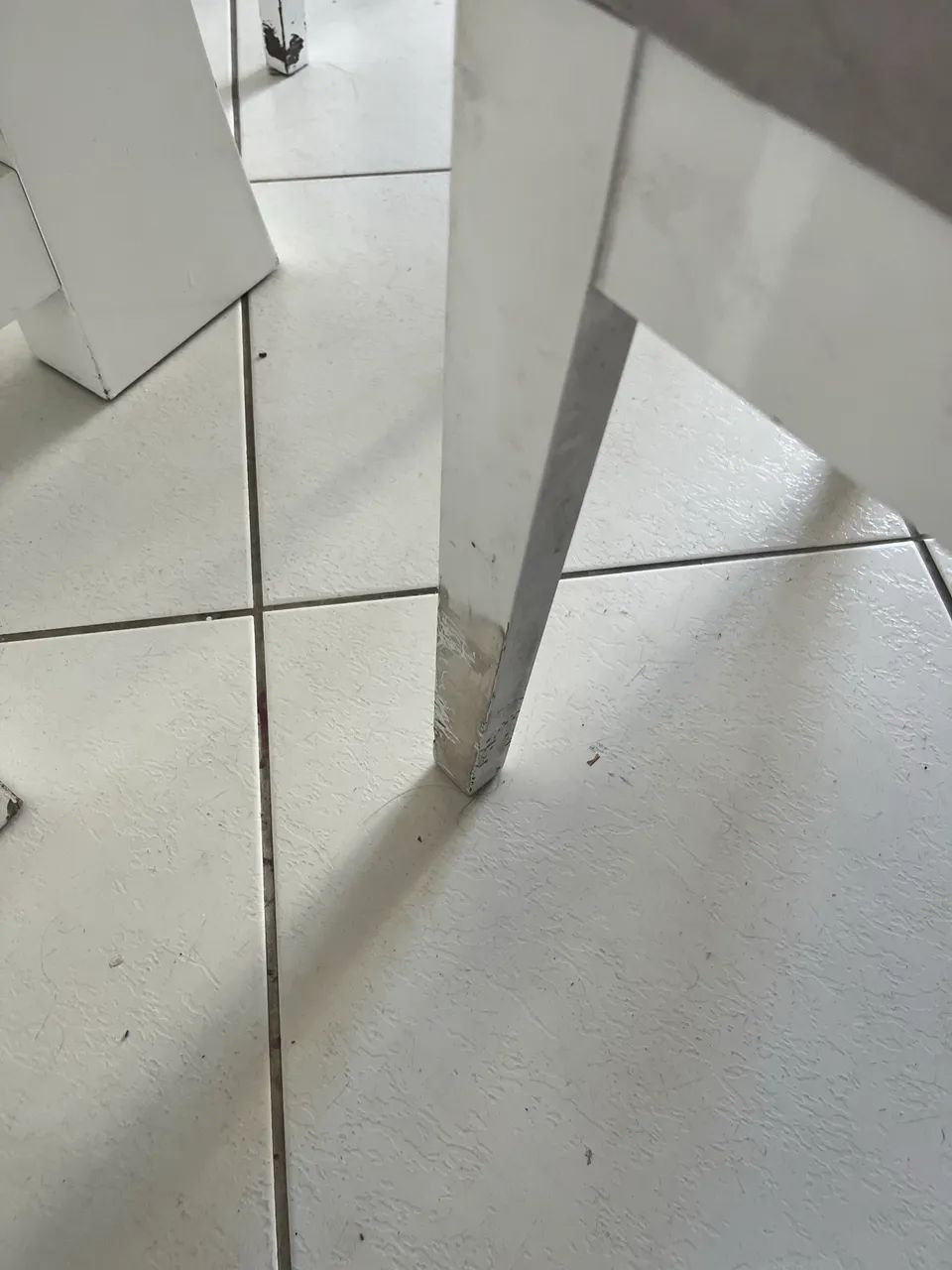 Mesa de vidro com 6 cadeiras - Foto 4