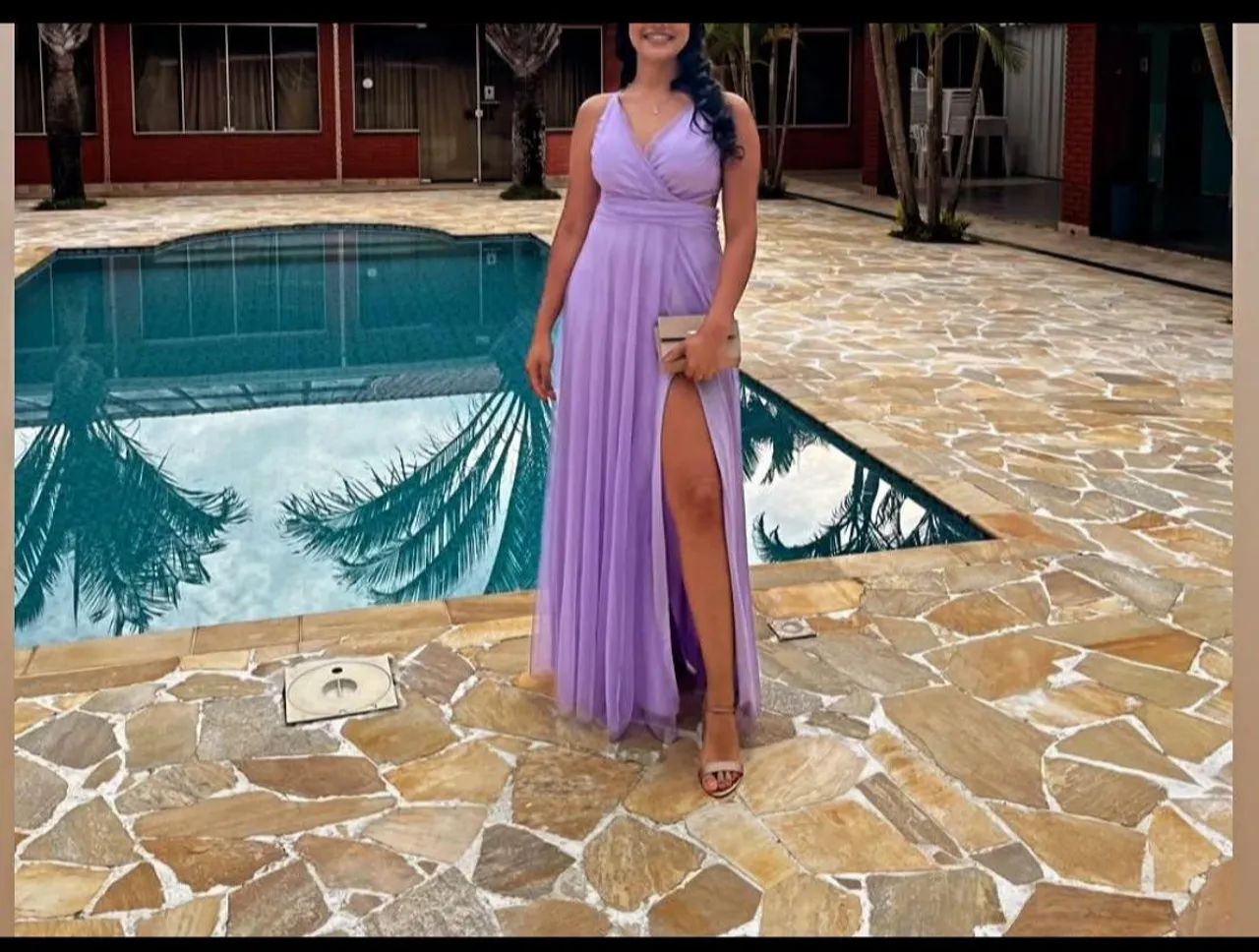 Vestido de festa/madrinha com glitter.