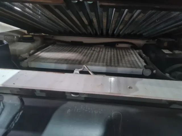 Minicarregadeira Bobcat S570 2024 420,0hs Ar+hf+alavanca - Foto 6