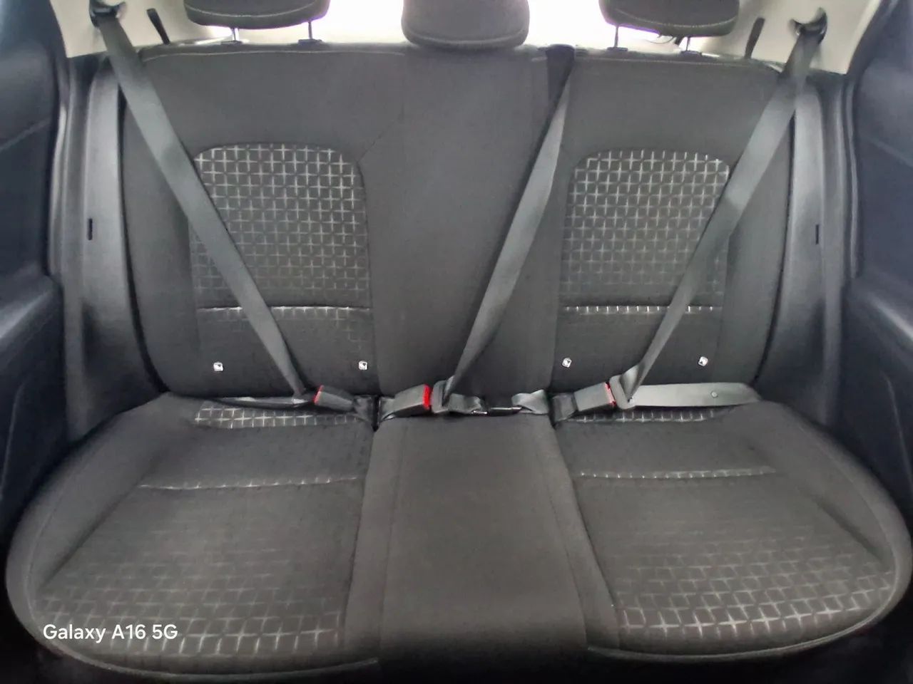 Hyundai HB20 Limited 1.0 Flex 12V Mec., foto 16 de 18