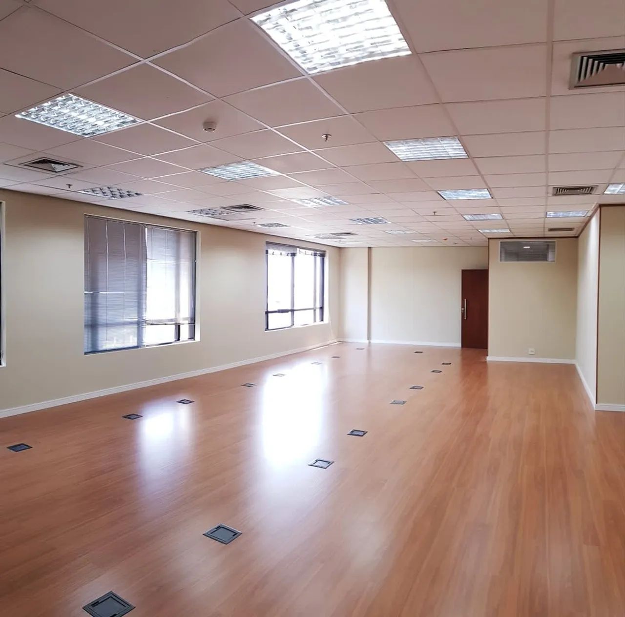 Sala comercial na Alameda Tocantins, 125 - 10° andar  292 m² - Foto 3