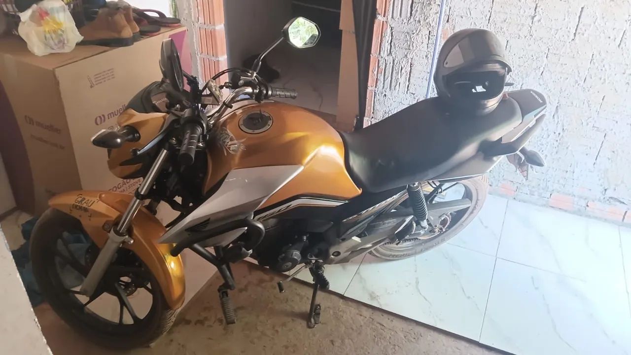 Honda  - Foto 3