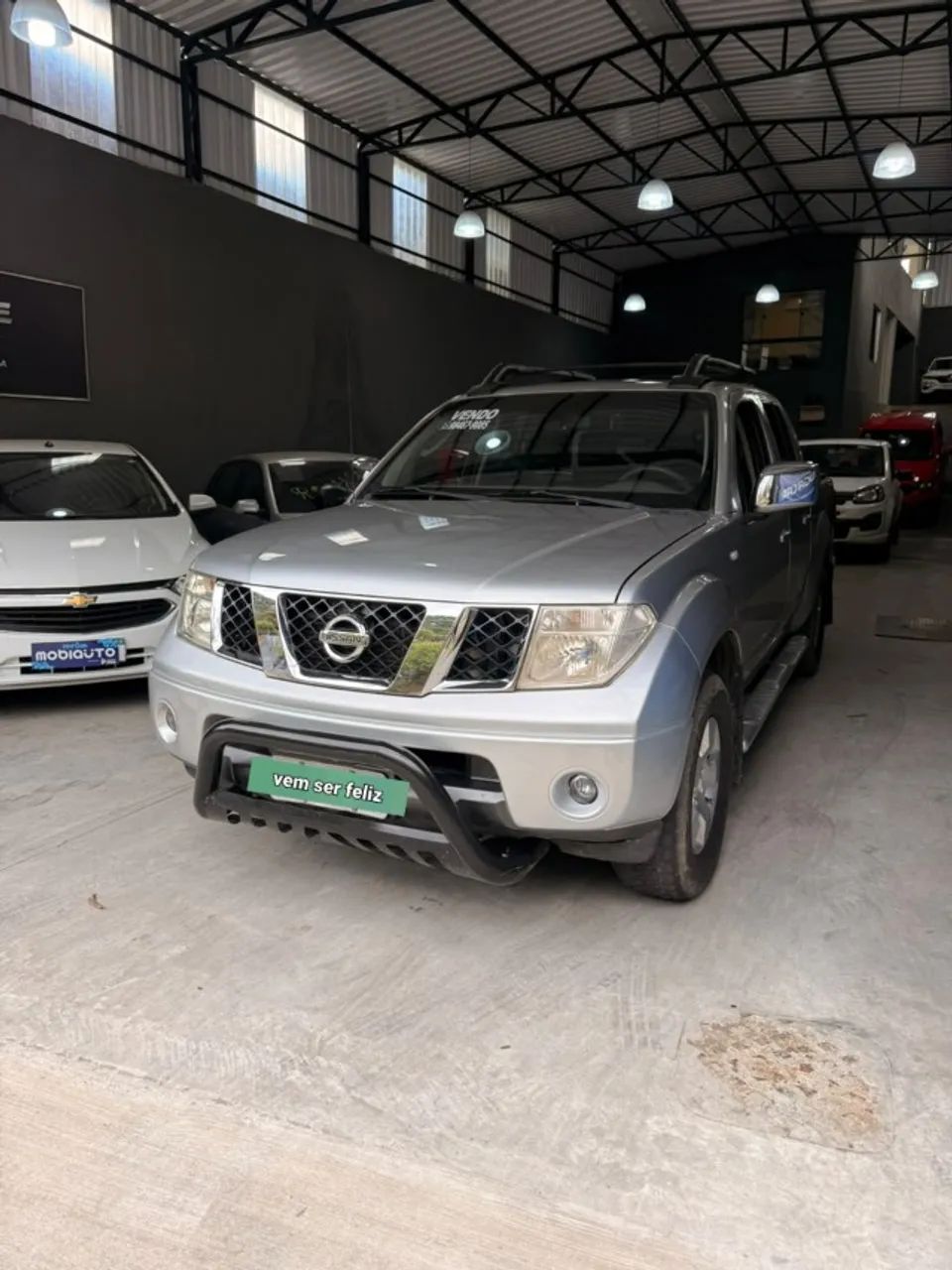 Nissan Frontier Frontier LE CD 4x4 2.5 TB Diesel Mec. 2010