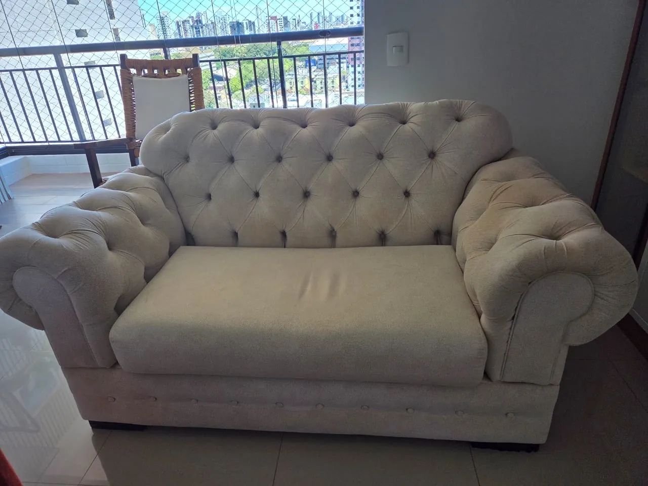 Vendo Sofá 2 lugares  - Foto 2