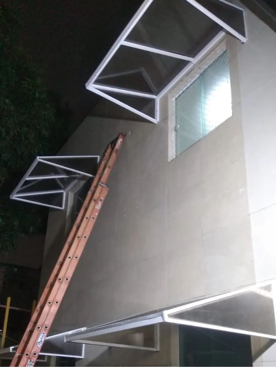 Toldo em policarbonato  - Foto 2