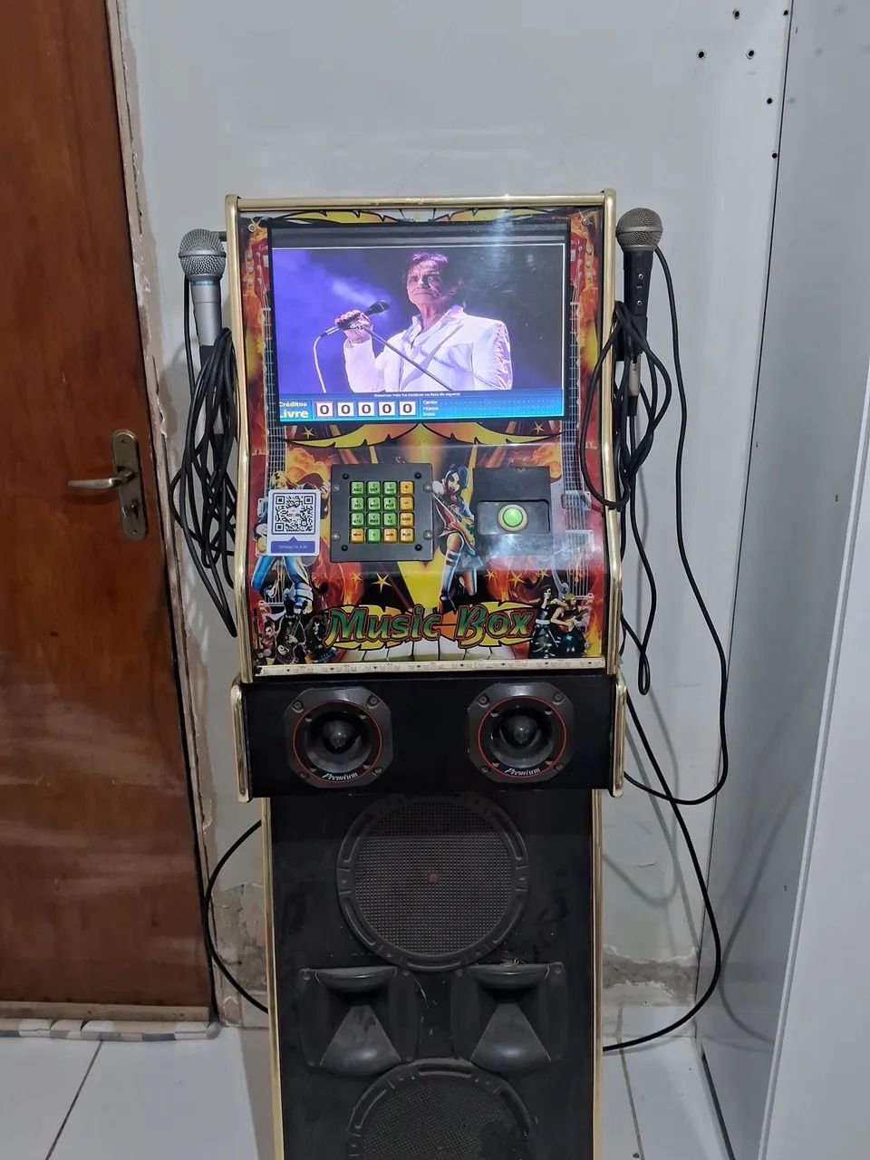 Máquina karaoke, vídeo karaoke, jukebox