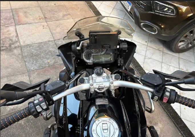 BMW 1200 CC Triple Black 2017 - Foto 5