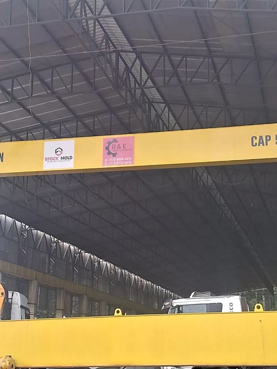 D&E CRANES FABRICAÇÃO DE PONTES E PÓRTICO ROLANTE 