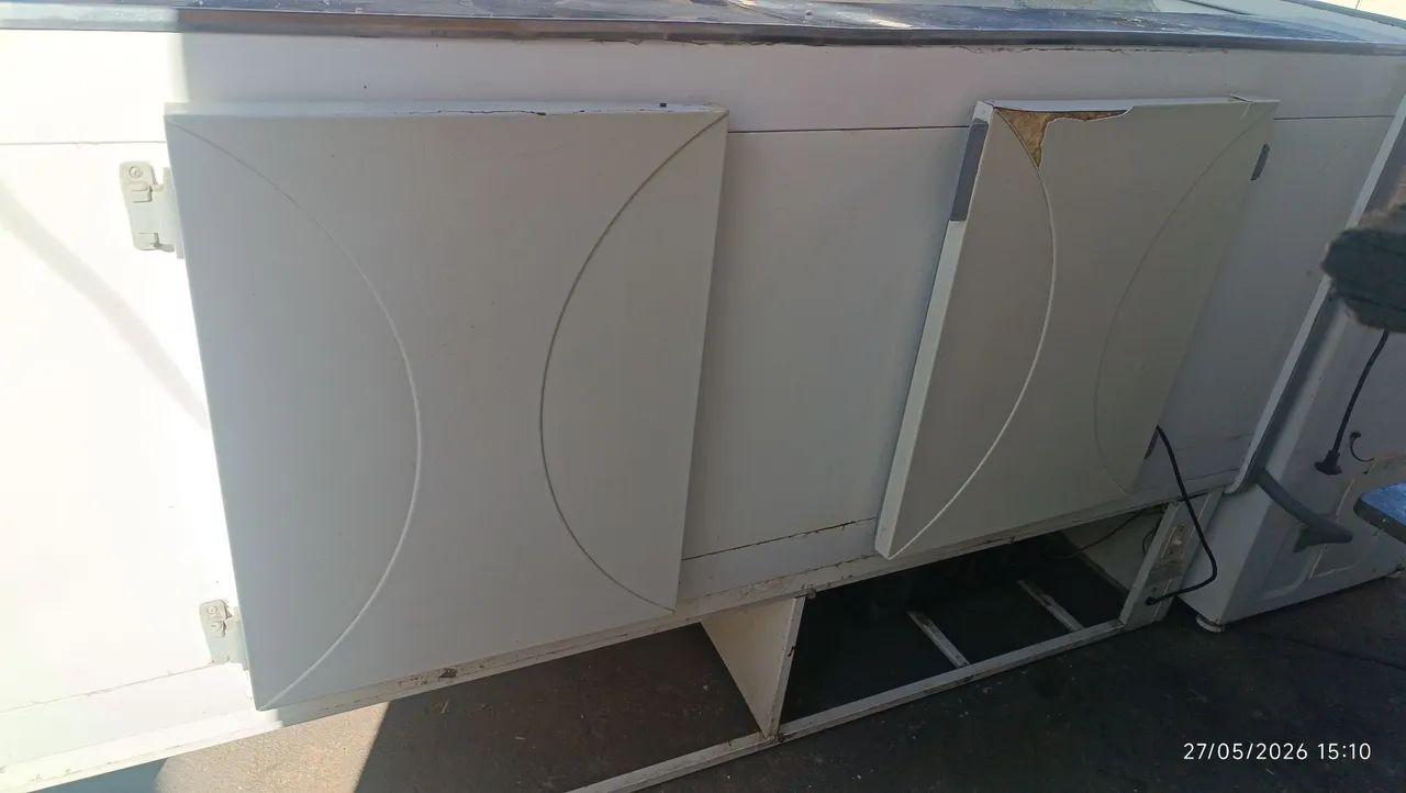 Balcão refrigerado 110 v. Funcionando perfeitamente. Passo cartão  - Foto 2