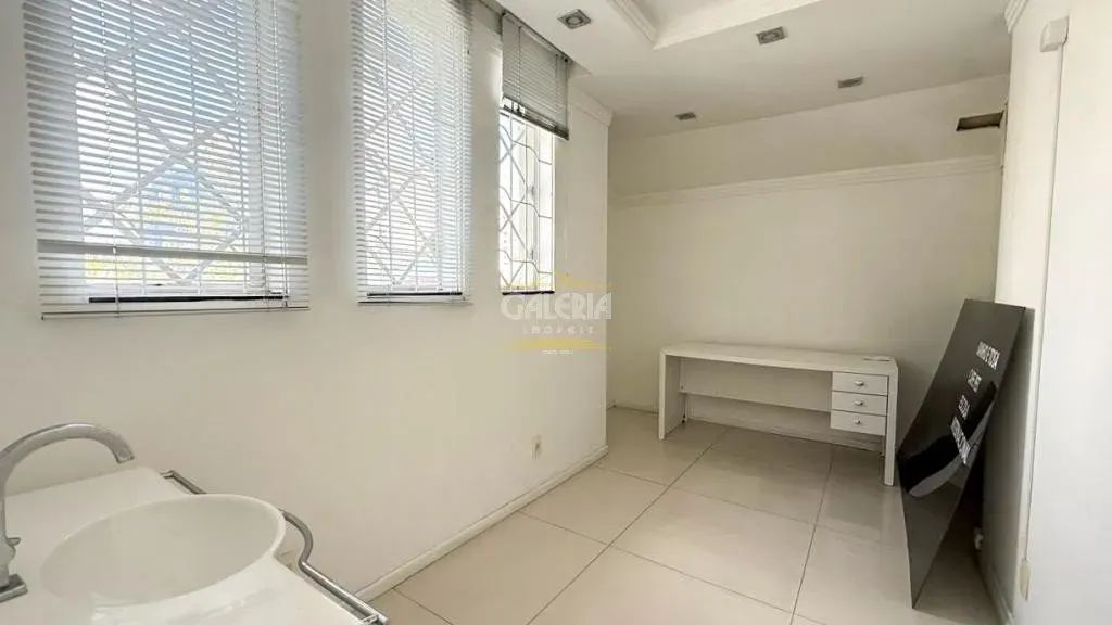 IMÓVEL COMERCIAL no CENTRO com 0 quartos para VENDA, 330 m² - Foto 3