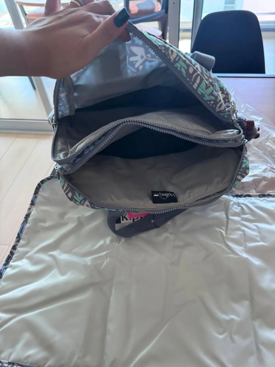 Mochila Kipling Audrie Estampado (nunca usado) - Foto 2