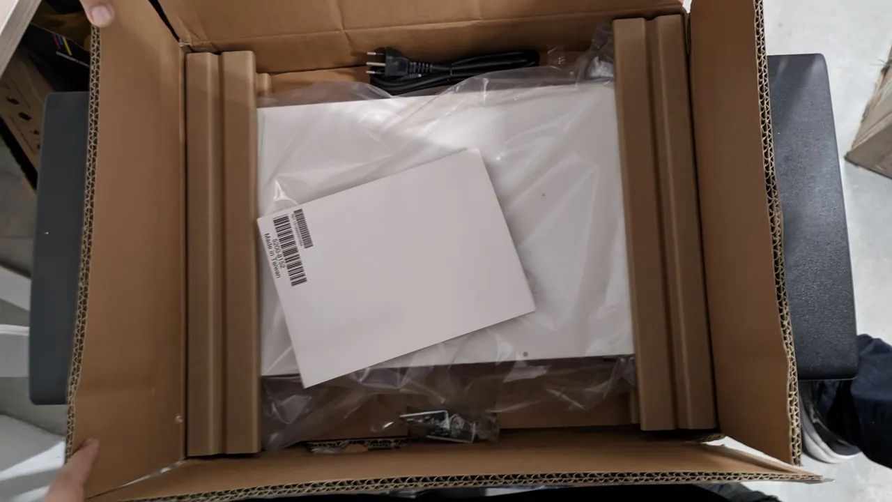 VENDO SWITCH ARUBA 1930 HPE 24 PORTA POE  - Foto 2