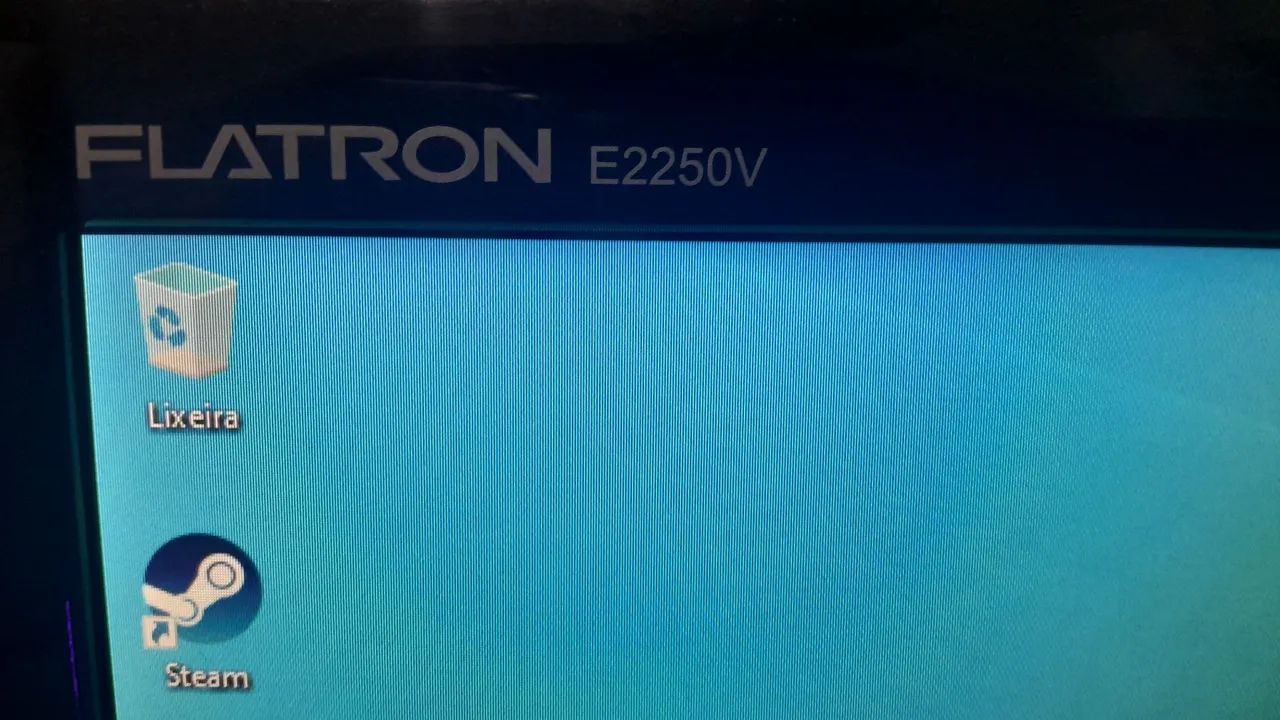 Monitor LG Flatron E2250V Full HD  - Foto 3