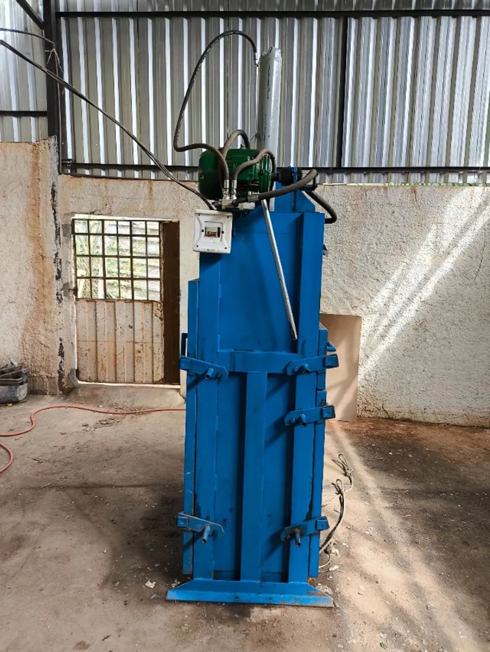 Prensa Hidráulica Enfardadeira - Foto 2