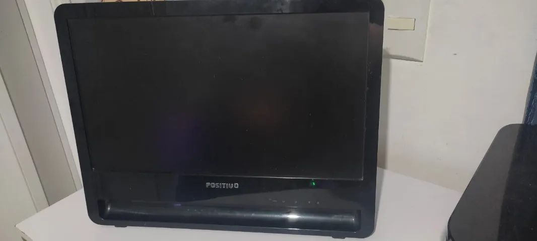 Monitor Positivo 19? Fit 859 - Entrada VGA