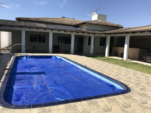 Condomínio fechado de Sobradinho casa de 3 qts, toda moderna