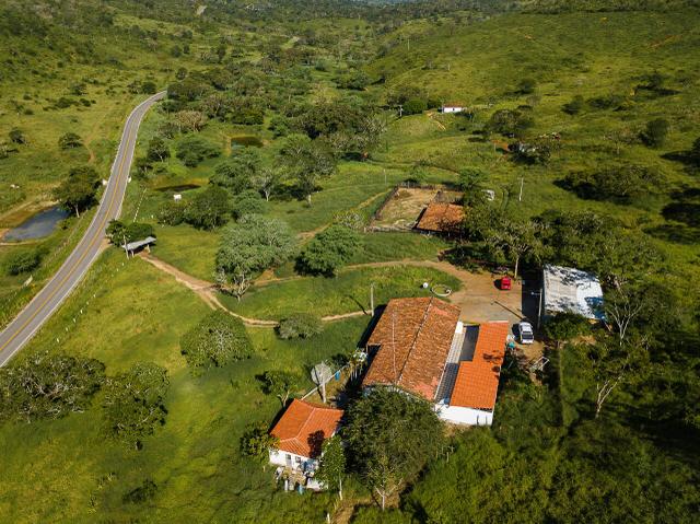 Magnífica fazenda 3.330 tarefas, a 23 km de jequié, br 116 na porta