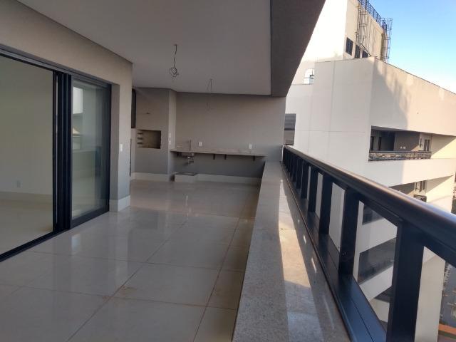 Cobertura EuroPark 4 suites 266m²