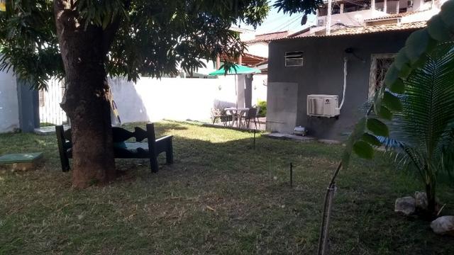 Casa com quintal em Itapuã em Excelente localização!(Veja o vídeo no Youtube!) - Foto 9