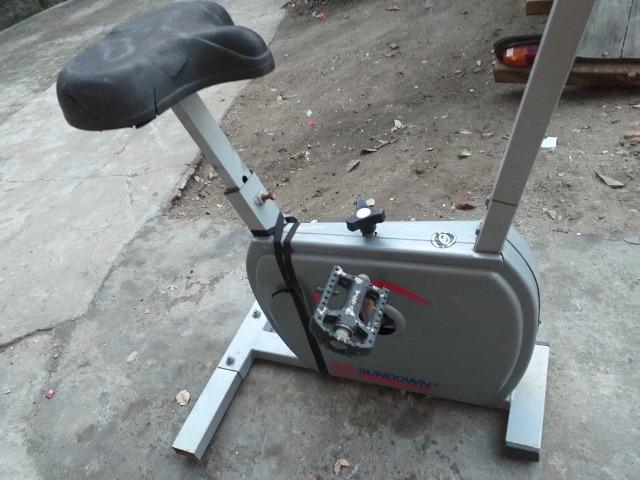 Bicicleta ergometrica - Foto 2