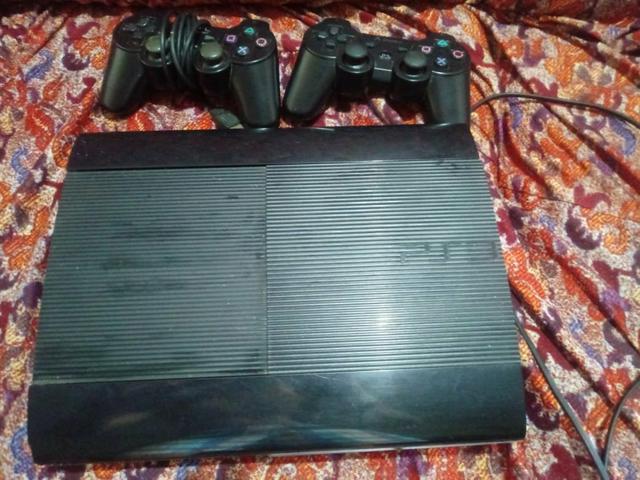 Vende_se ps3 com jogos - Foto 2